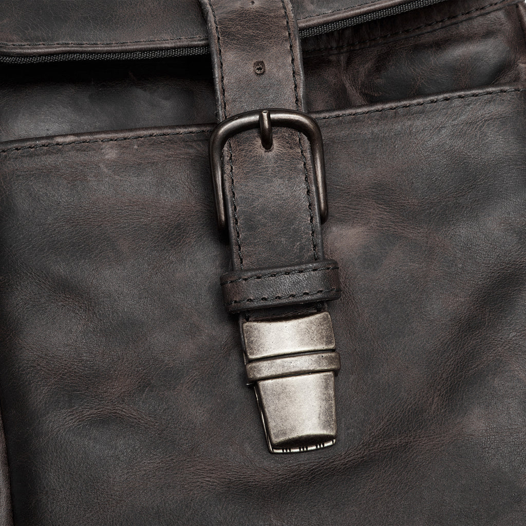 Leica Collection by ONA, Bowery Leather Camera Bag - Antique Cognac –  supply-theme-blue
